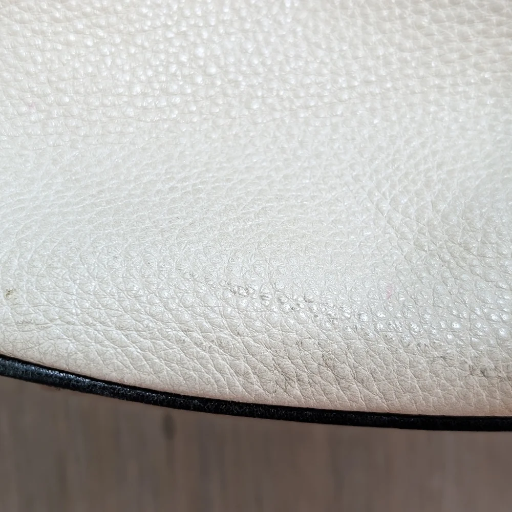 Kate Spade Cream and Black Crossbody Bag - Preloved - Picture 5 of 16